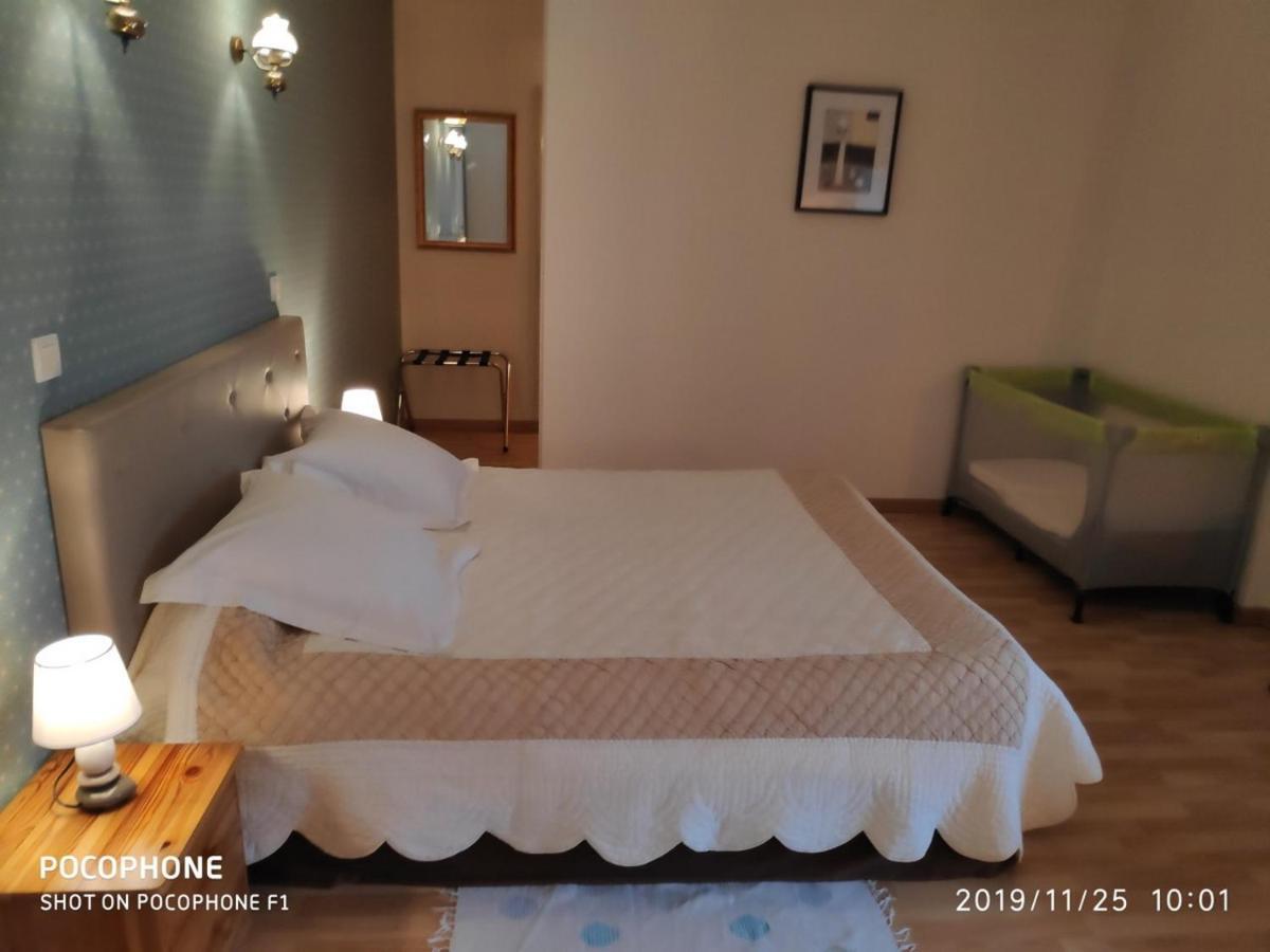 Logis de Chezelles Bed & Breakfast Sidiailles Eksteriør bilde